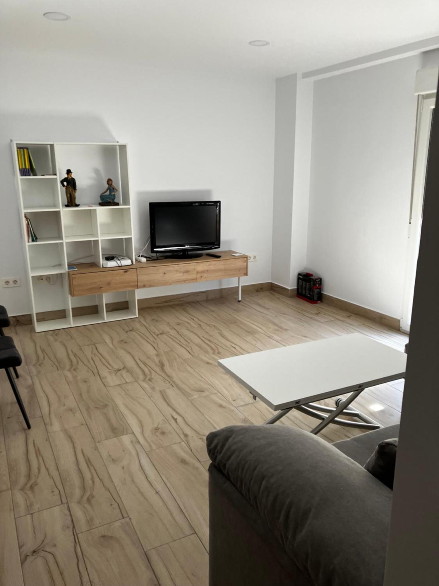 Apartamento En Camino De Ronda De Dos Habitaciones Y Salon กรานาดา ภายนอก รูปภาพ