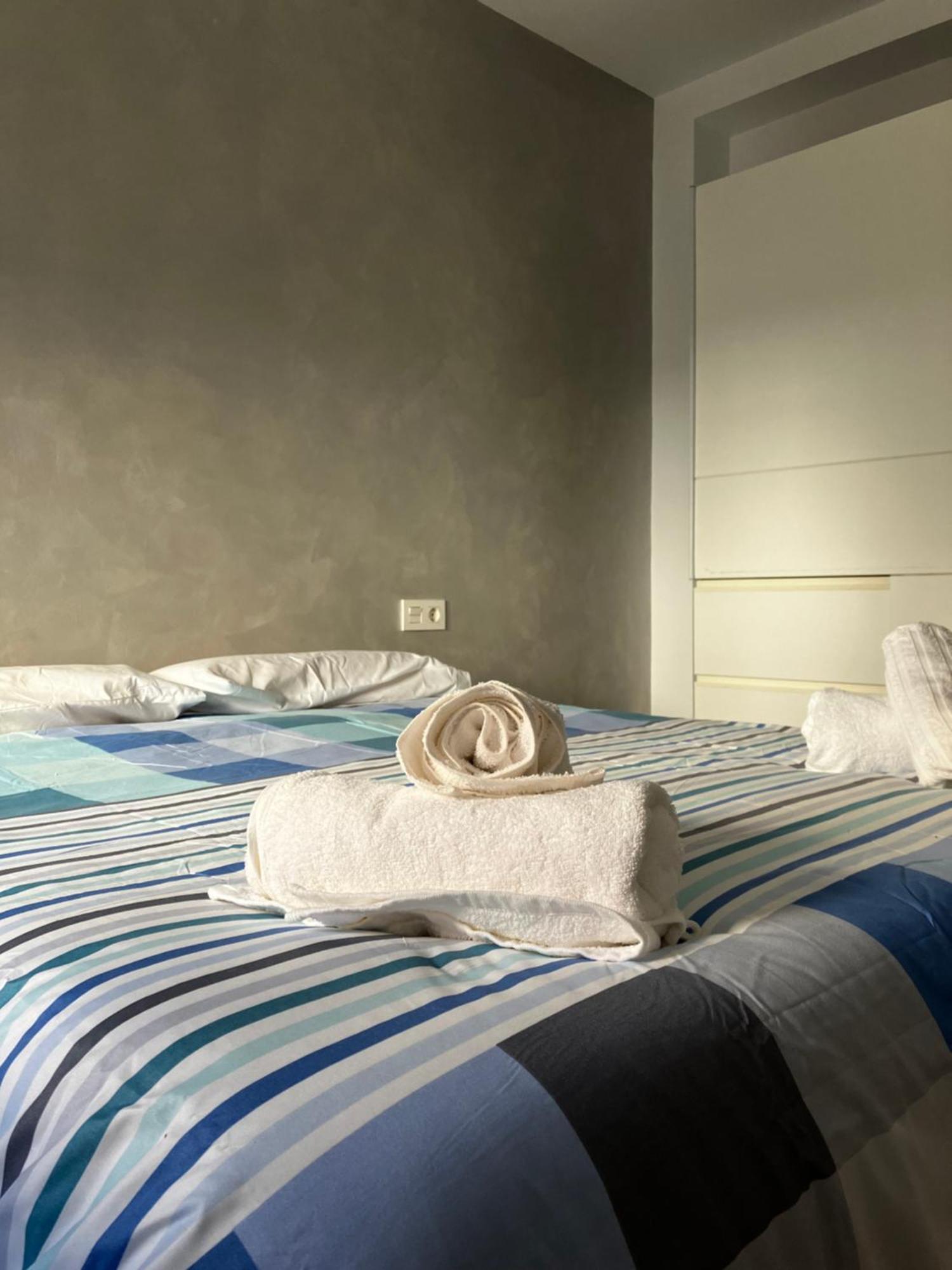 Apartamento En Camino De Ronda De Dos Habitaciones Y Salon กรานาดา ภายนอก รูปภาพ